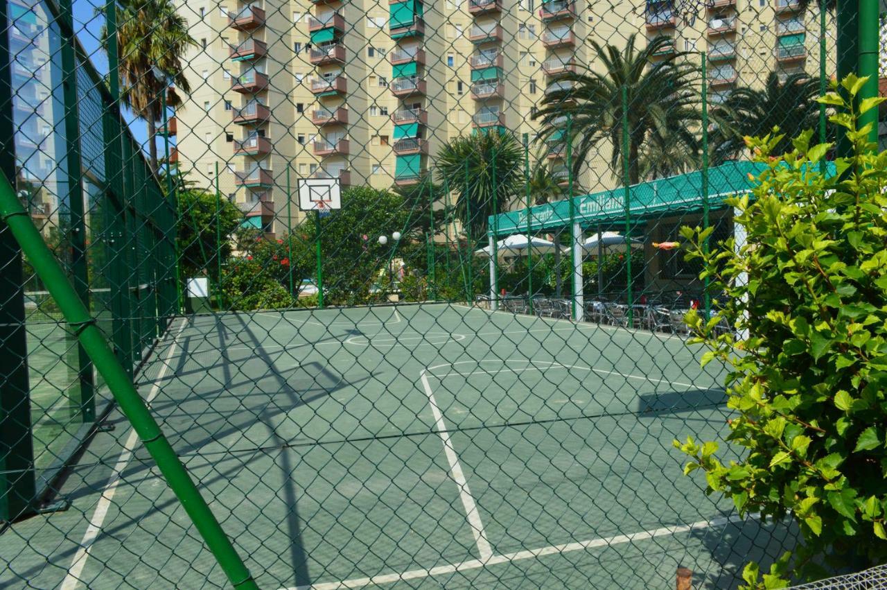 Apartamento En Las Gondolas Almuñécar Exterior foto