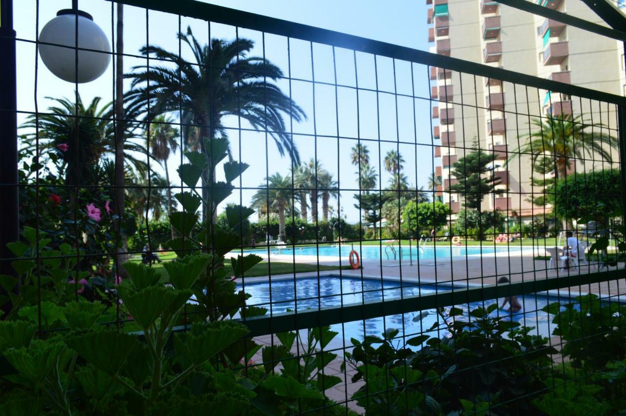 Apartamento En Las Gondolas Almuñécar Exterior foto